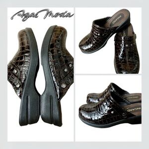 Ingaro Dark Brown Faux Crock Leather Clogs